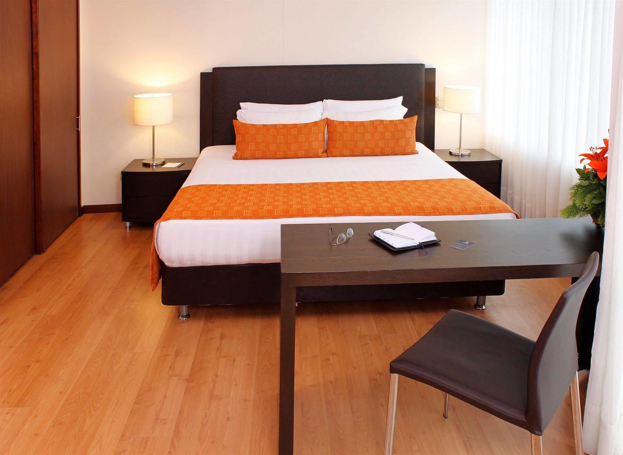 Estelar Apartamentos Medellín Kültér fotó